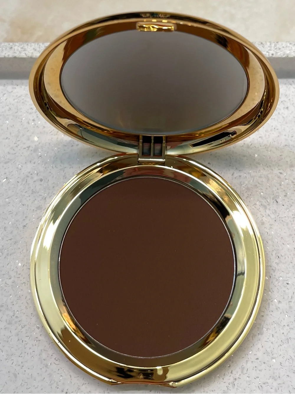 Beauty Bakerie ~ ‘HAZELNUT’ (Dark Brown) Pressed Setting Powder ~ Full Size 10g